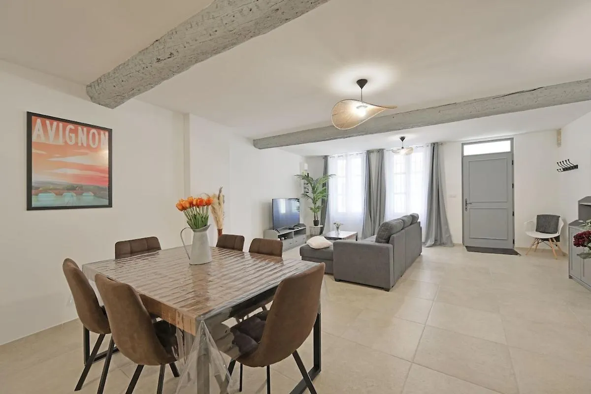 Maison Carry - Clim - Wi-Fi - Terrasse Avignon Holiday home